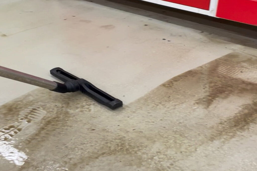 czyszczenie-posadzek3-1024x683